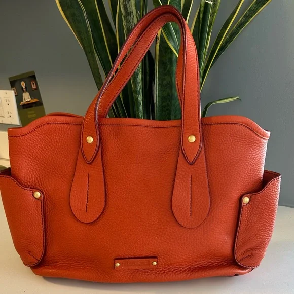 Ferragamo🍊Leather Satchel